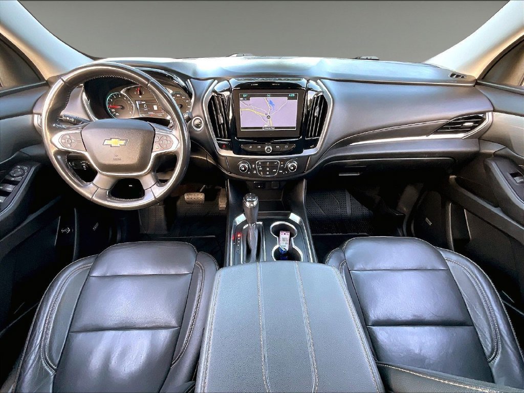 Used 2019 Chevrolet Traverse LT w/ LT Premium Package AWD/4WD image 21