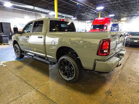 New 2026 RAM 2500 Big Horn AWD/4WD image 5