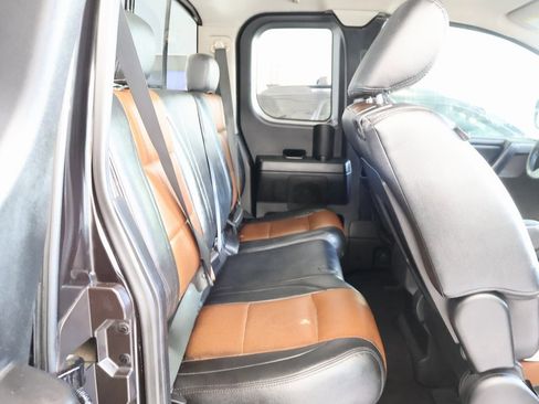 Used 2010 Nissan Titan SE w/ SE Value Truck Pkg image 28