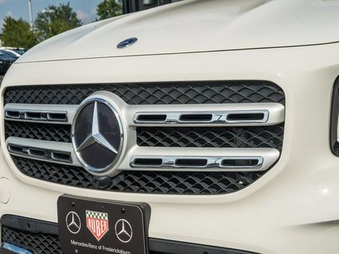Certified 2022 Mercedes-Benz GLB 250 4MATIC image 11