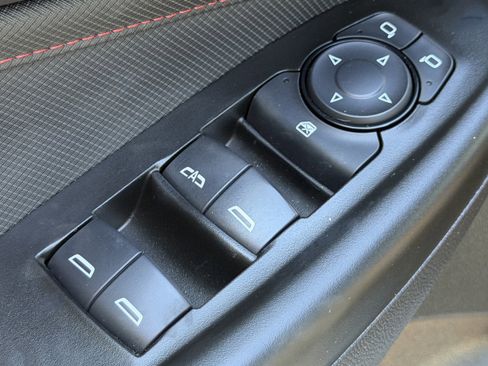 Used 2026 Chevrolet TrailBlazer RS w/ Convenience Package FWD image 5