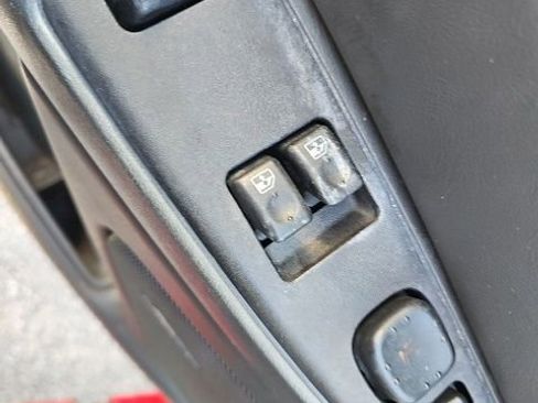 Used 2004 GMC Sierra 1500 SLE w/ Light Duty Power Package image 35