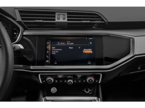 Used 2020 Audi Q3 2.0T Premium w/ Convenience Package image 10