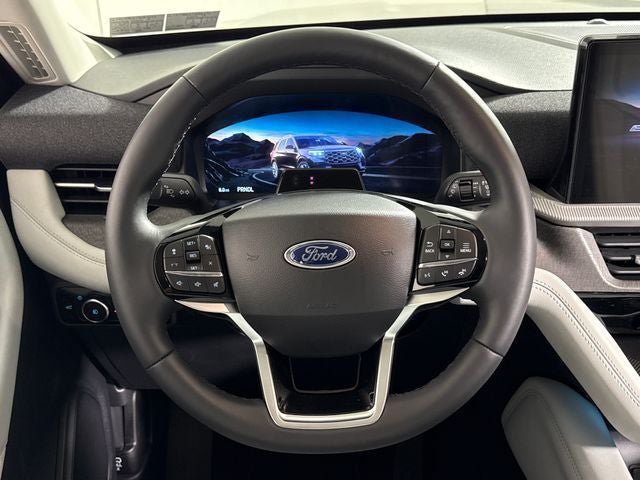 New 2026 Ford Explorer Platinum w/ LUX Leather Package AWD/4WD image 17