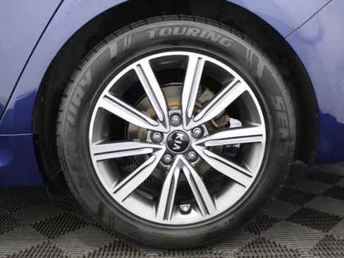 Used 2019 Kia Optima LX w/ LX 17" Wheel Package FWD image 9