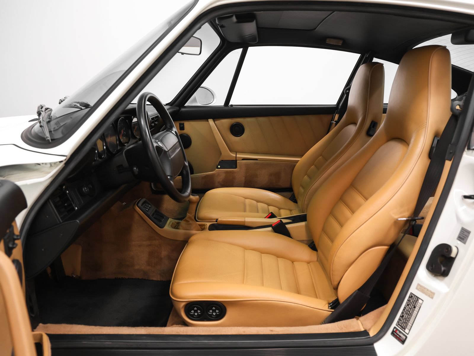 Used 1994 Porsche 911 Carrera 4 AWD/4WD image 49
