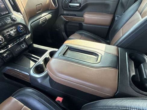 Used 2020 Chevrolet Silverado 2500 High Country w/ Z71 Off-Road Package image 23
