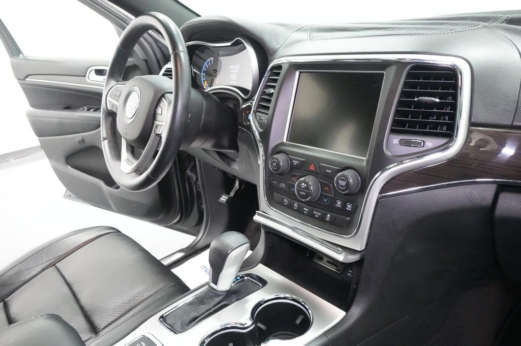Used 2016 Jeep Grand Cherokee High Altitude AWD/4WD image 32