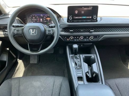 Used 2023 Honda Accord EX image 7