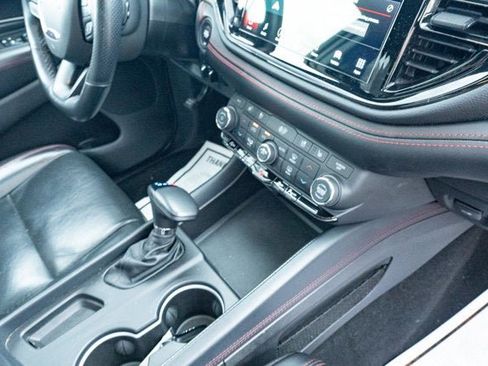 Certified 2024 Dodge Durango GT image 41
