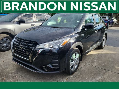Certified 2024 Nissan Kicks S FWD image 1