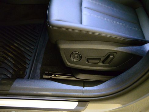 Certified 2025 Audi A5 2.0T Premium w/ Convenience Package image 24