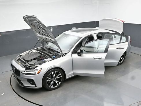 Used 2023 Volvo S60 B5 Core w/ Climate Package FWD image 48