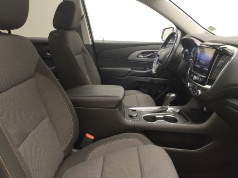 Used 2020 Chevrolet Traverse LT AWD/4WD image 21