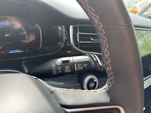 Used 2022 Jeep Wagoneer Series II image 33