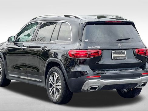 Used 2025 Mercedes-Benz GLB 250 GLB 250 image 7