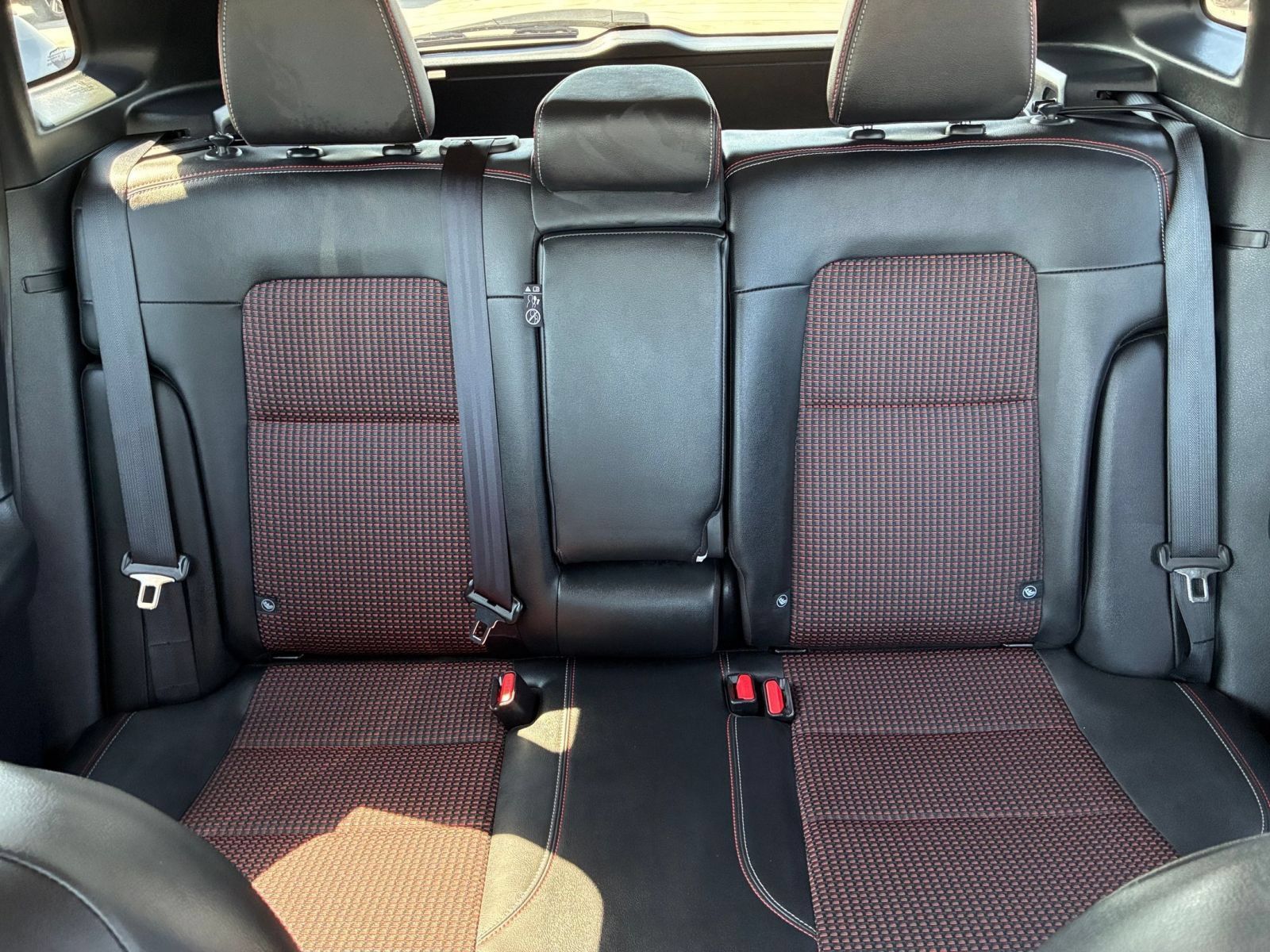 Used 2026 Nissan Kicks SR AWD/4WD image 36
