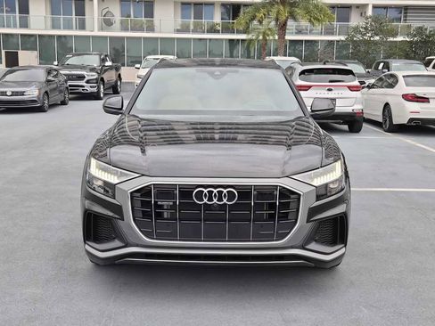 Certified 2023 Audi Q8 Prestige w/ Prestige Package image 9
