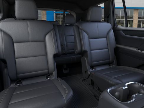 New 2026 GMC Acadia Elevation w/ Black Edition FWD image 17