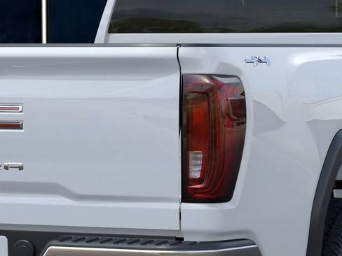 New 2026 GMC Sierra 2500 Pro w/ Convenience Package AWD/4WD image 11