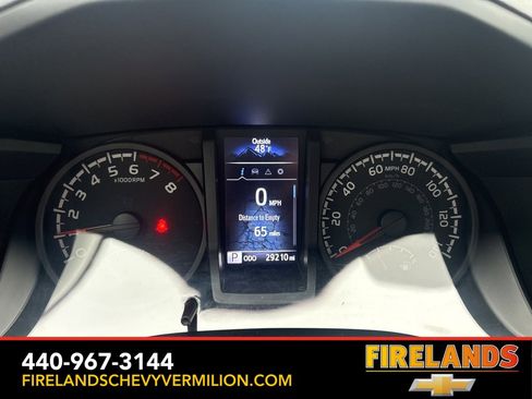 Used 2022 Toyota Tacoma SR image 15