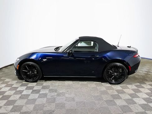 New 2026 MAZDA MX-5 Miata Club w/ Weather Package RWD image 4