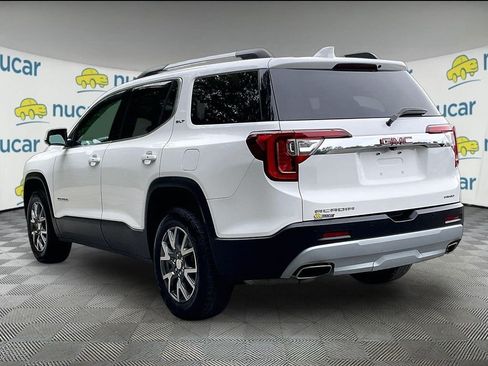 Used 2023 GMC Acadia SLT AWD/4WD image 4