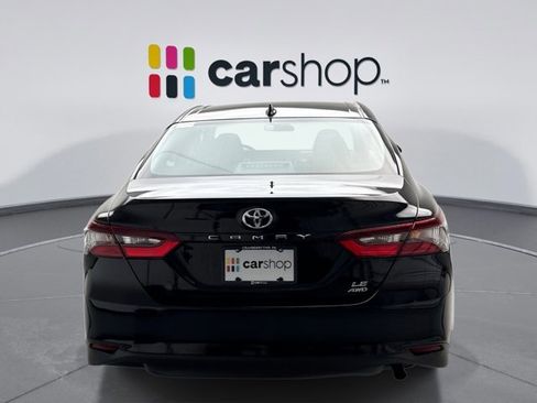 Used 2024 Toyota Camry LE image 4