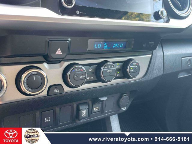 Used 2023 Toyota Tacoma SR5 AWD/4WD image 31