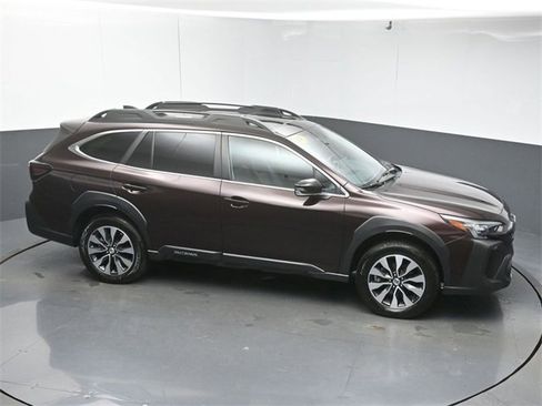 Used 2024 Subaru Outback Limited image 50