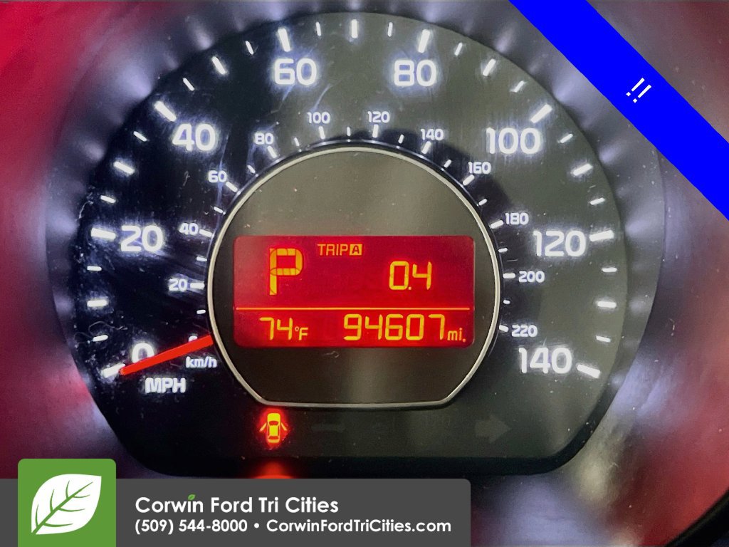 Used 2016 Kia Soul ! FWD image 27