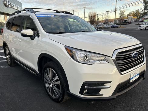 Used 2022 Subaru Ascent Limited w/ Technology Package image 10