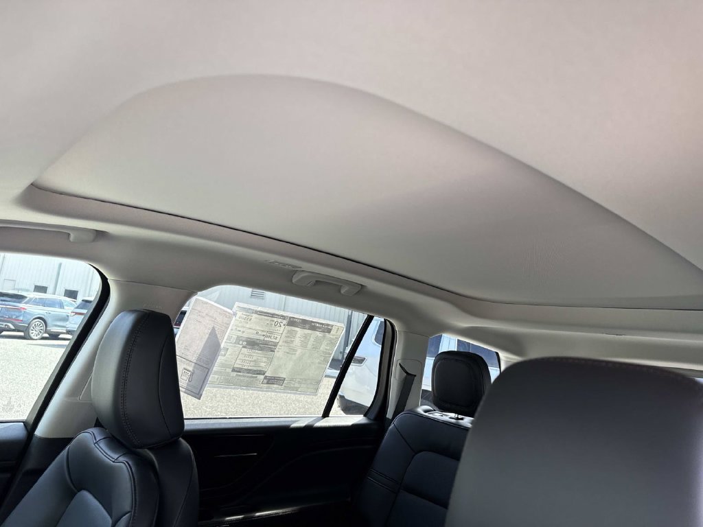 New 2027 Lincoln Aviator 2WD image 33
