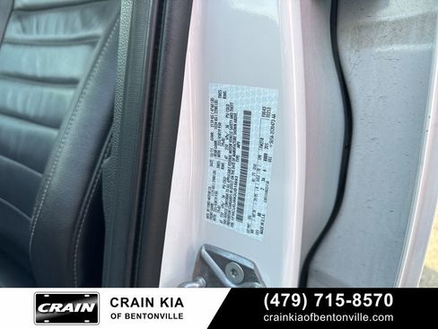 Used 2016 Ford Escape Titanium w/ Equipment Group 301A image 17