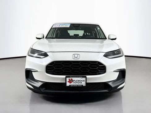 Used 2023 Honda HR-V LX image 2