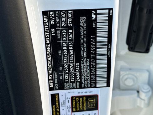 New 2026 Mercedes-Benz GLC 300 image 38