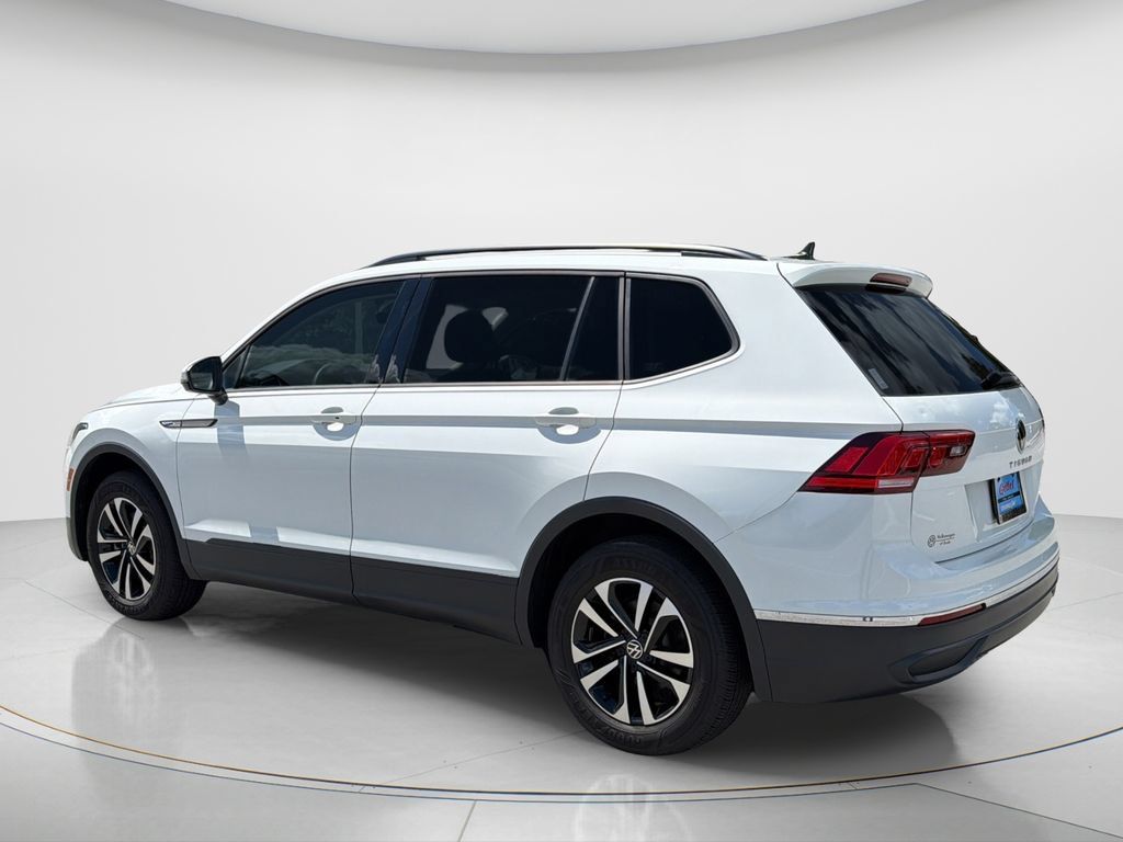 Used 2024 Volkswagen Tiguan S AWD/4WD image 14