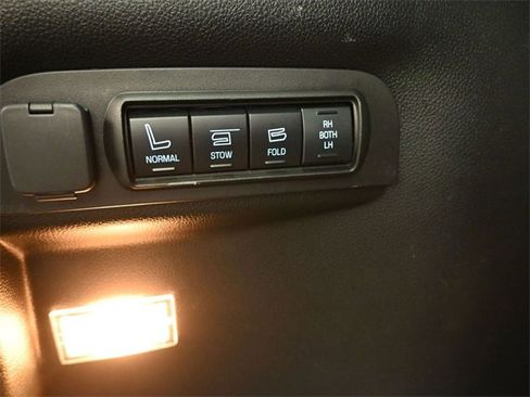 Used 2018 Ford Explorer Limited w/ Equipment Group 301A image 29
