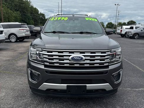Used 2018 Ford Expedition Limited w/ Equipment Group 301A AWD/4WD image 2