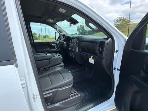 New 2026 GMC Sierra 2500 Pro w/ Convenience Package AWD/4WD image 21