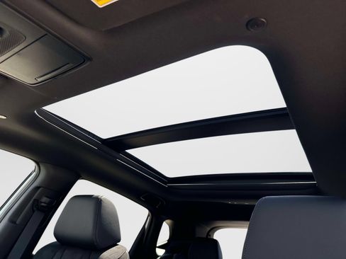 Certified 2025 Acura ADX A-Spec AWD/4WD image 17