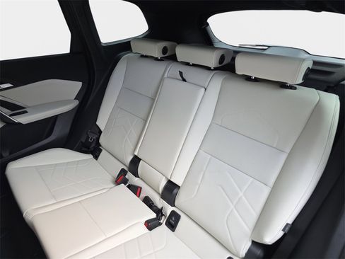 New 2026 BMW X1 xDrive28i w/ Convenience Package image 14