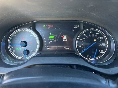 Used 2022 Toyota Venza Limited image 25