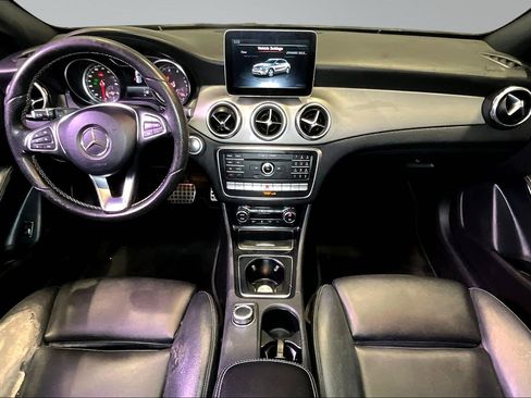 Used 2018 Mercedes-Benz GLA 250 4MATIC image 8