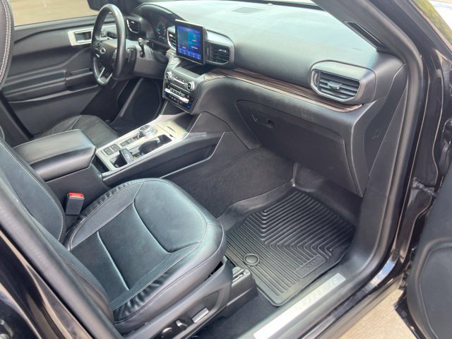 Used 2020 Ford Explorer Limited RWD image 17