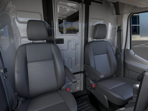 New 2026 Ford Transit 250 148 Medium Roof w/ HVAC Trade Package RWD image 10