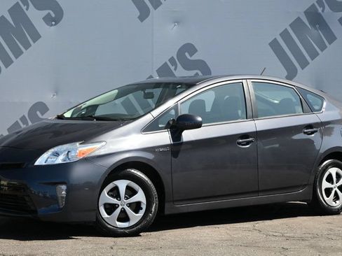Used 2015 Toyota Prius Three FWD image 1
