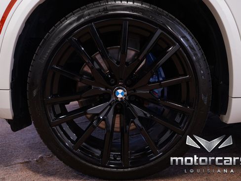 Used 2021 BMW X5 xDrive40i w/ M Sport Package image 20
