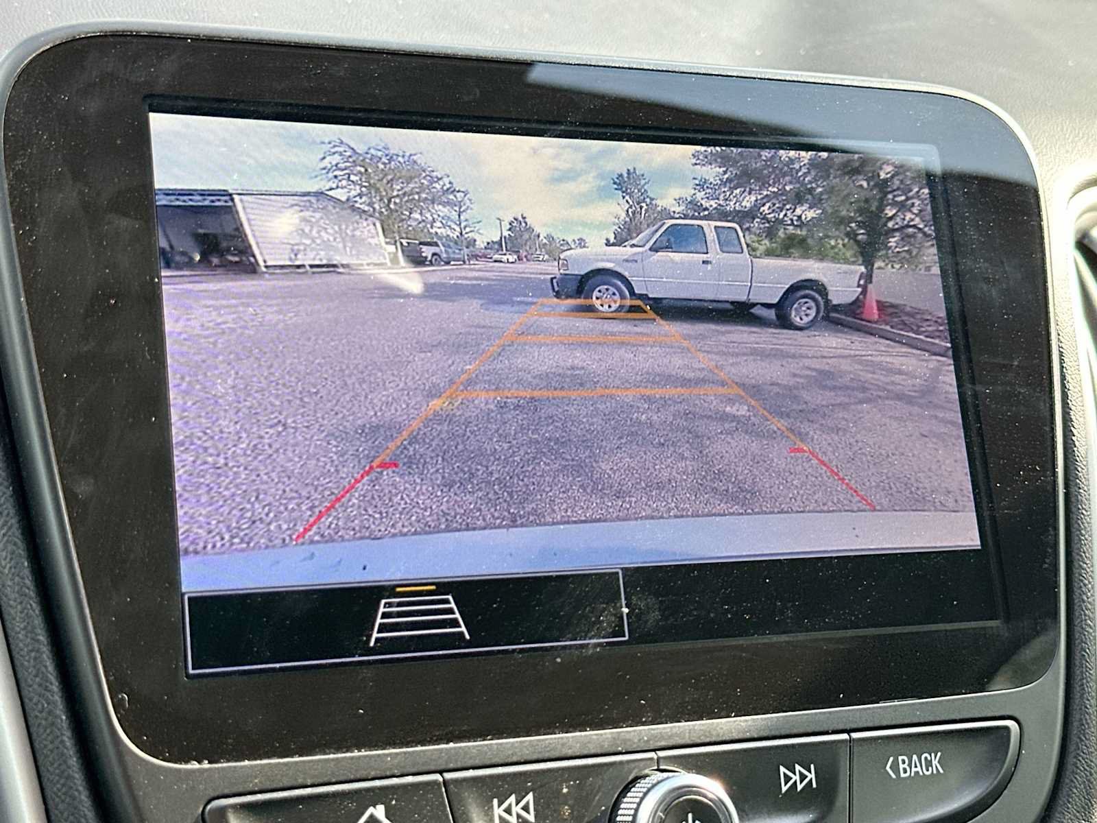 Certified 2025 Chevrolet Malibu LT FWD image 22
