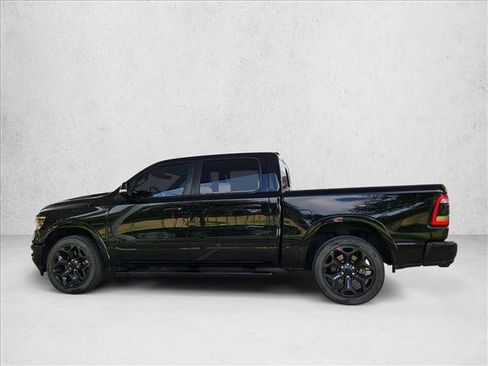 Used 2019 RAM 1500 Laramie AWD/4WD image 5